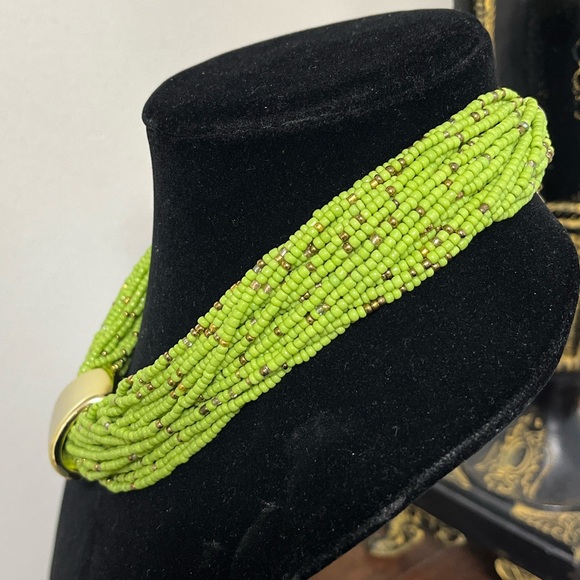 23 strand lime green seed bead necklace 18-20”. NIP weighted. Gold focal slide. - Picture 3 of 7